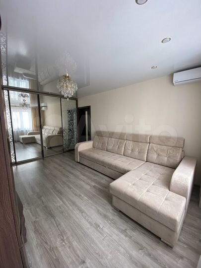 2-к. квартира, 58 м², 10/14 эт.