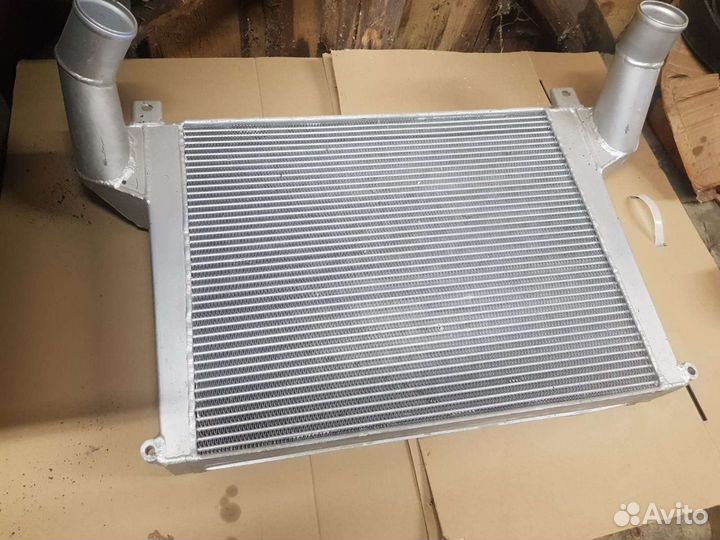 Интеркулер для двс Cummins 6isbe