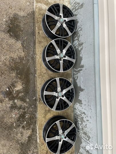 Литые диски r14,4 100 бу