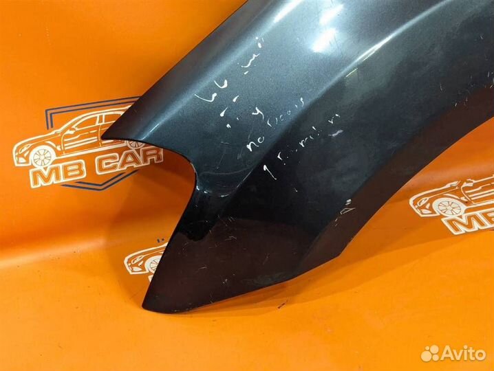 Крыло переднее левое w164 ML-class 642.940