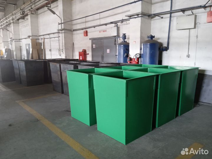 Мусорный бак (контейнер)