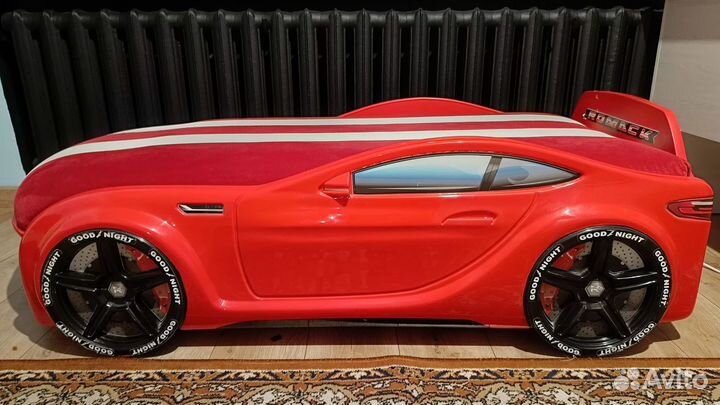 Кровать машина красный Мерседес