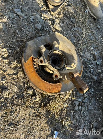 Поворотный кулак Datsun On-do