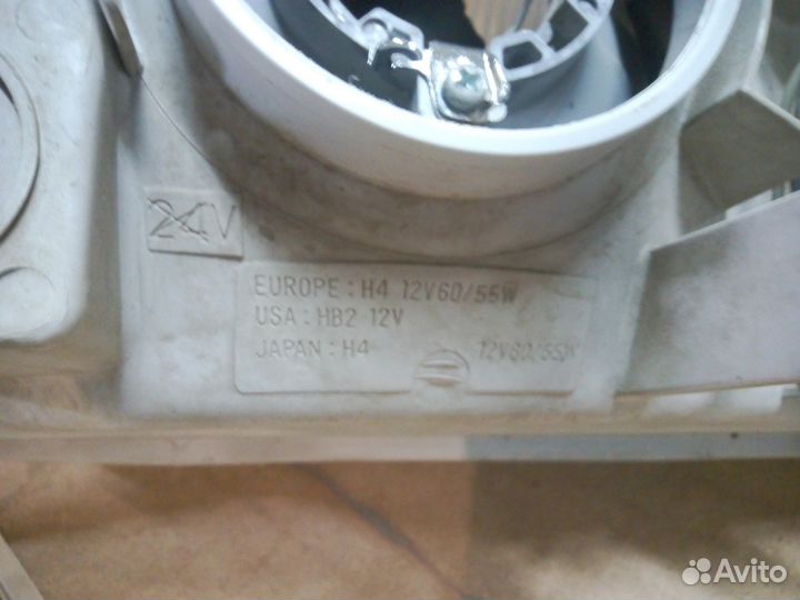 Фара передняя правая Сузуки grand Витара