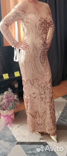 Вечернее платье