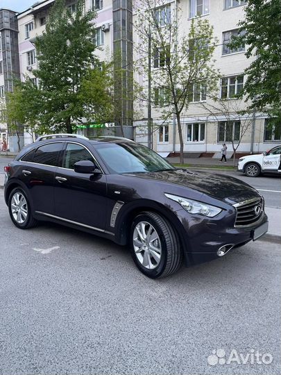 Infiniti QX70 3.7 AT, 2014, 192 000 км