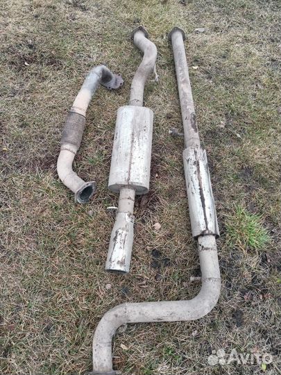 Глушитель, резонатор.Выхлопная система priora