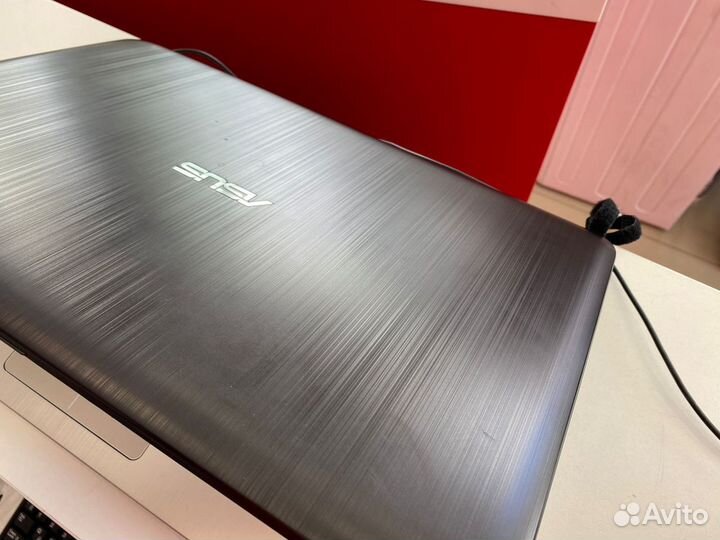 Ноутбук, Asus D541N