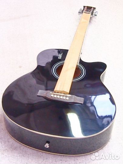 Гитара акустическая