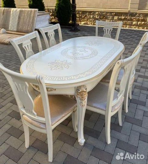 Стол и стуль