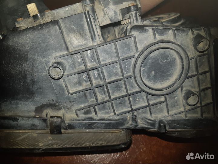 Фара передняя левая Оригинал Lexus LX 470