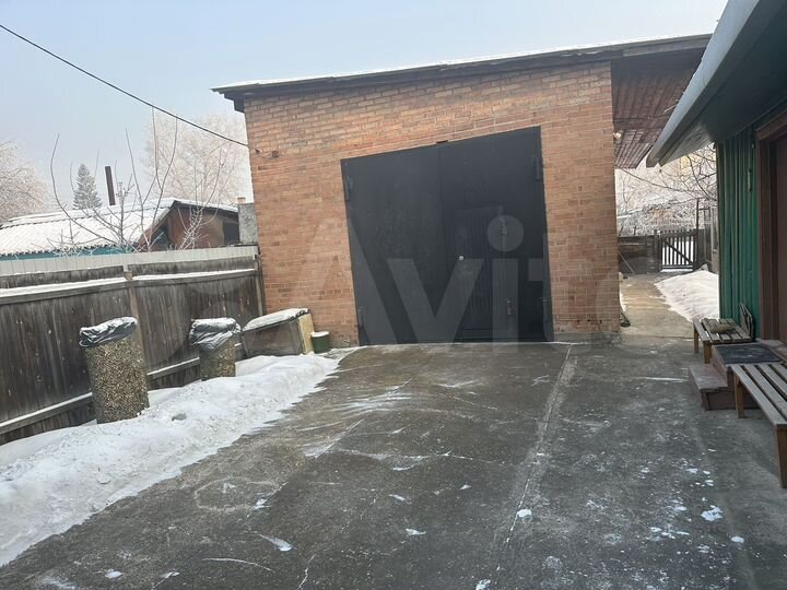 Дом 56 м² на участке 5,6 сот.