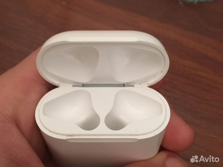 Airpods 2