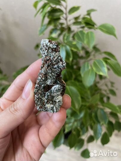 Натуральные камни и минералы