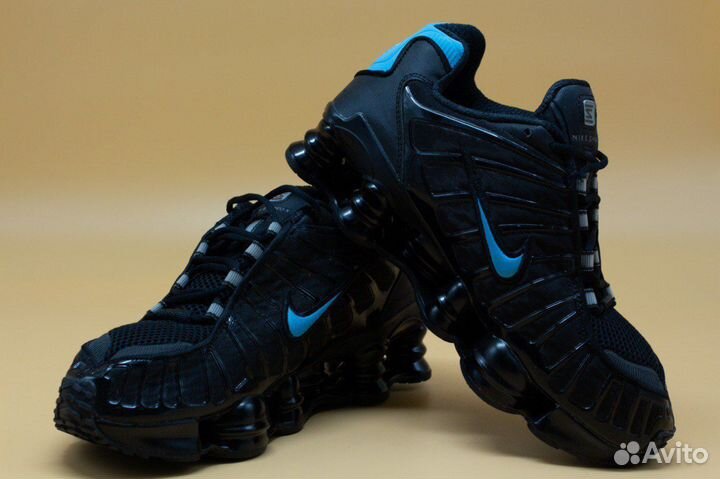 Кроссовки Nike shox