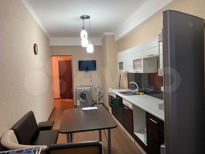 2-к. квартира, 75 м², 5/6 эт.