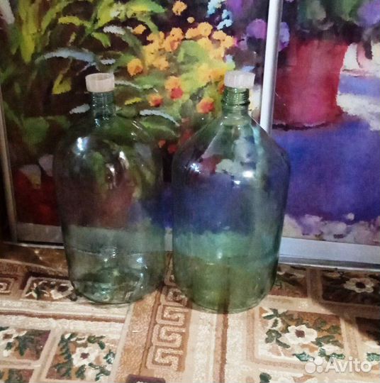 Две стекл.20-литр.бутыли(ссср) в идеальном сост
