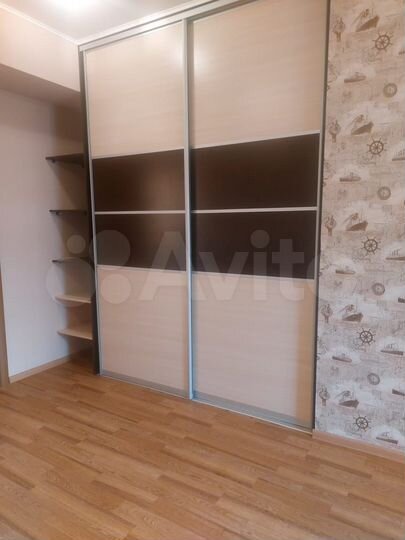 2-к. квартира, 60 м², 4/4 эт.
