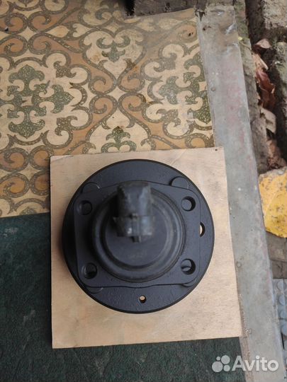 Ступица задняя Шевроле эпика