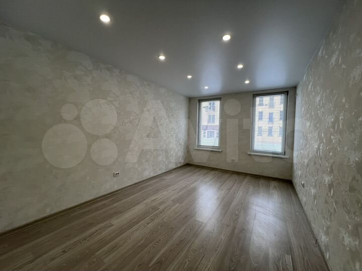 2-к. квартира, 53,8 м², 1/3 эт.