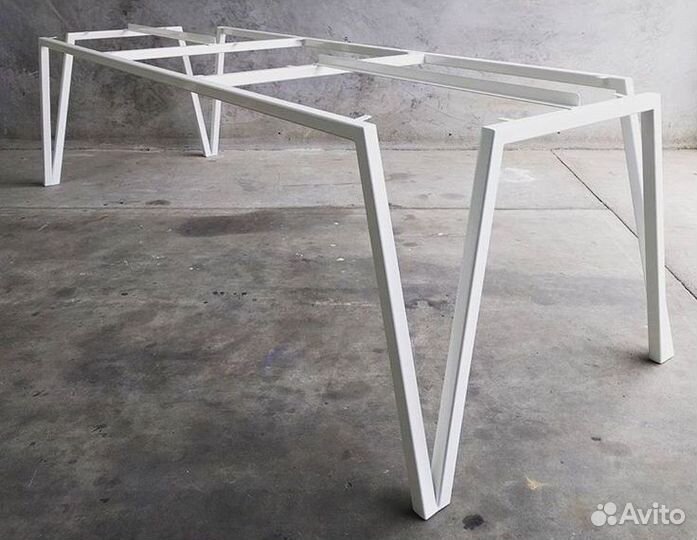 Металлические конструкции для лофт мебели