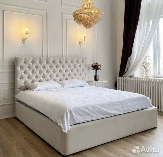 Кровать двухспальная