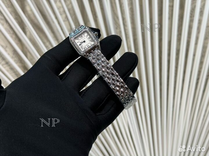 Часы Panthere De Cartier Small с бриллиантами