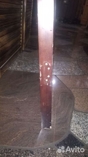 Дверь деревянная