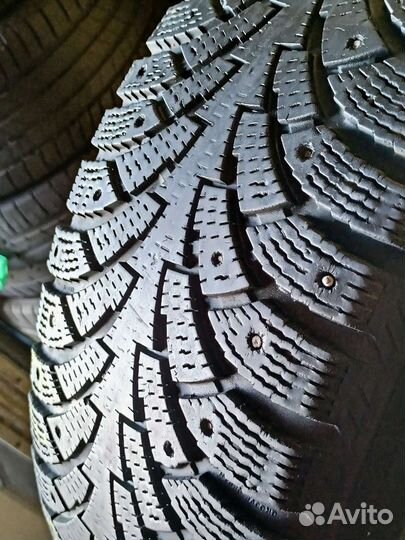 Nokian Tyres Hakkapeliitta 4 235/55 R17 103T