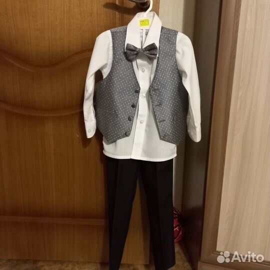 Костюм для мальчика 104 р