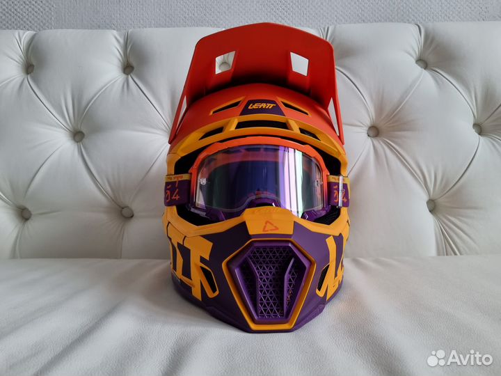 Orange Helmet Kit Шлем Leatt Moto 7.5 V23 Indigo