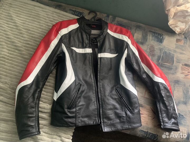 Мотокуртка кожаная