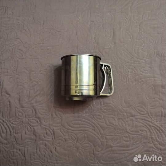 Ваза п/фрукты, кружка сито,тарелки