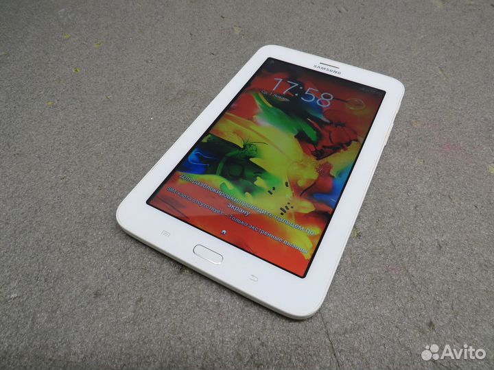 Планшет Samsung Galaxy Tab 3 lite SM-T111