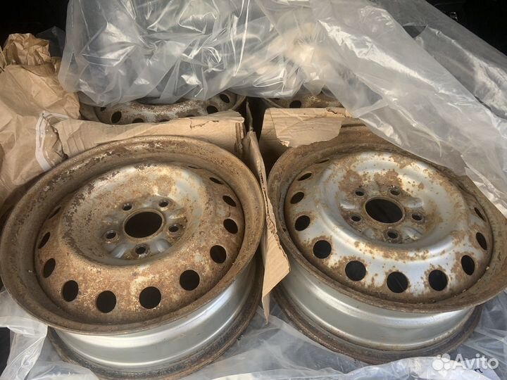 Штамповки Duster дастер