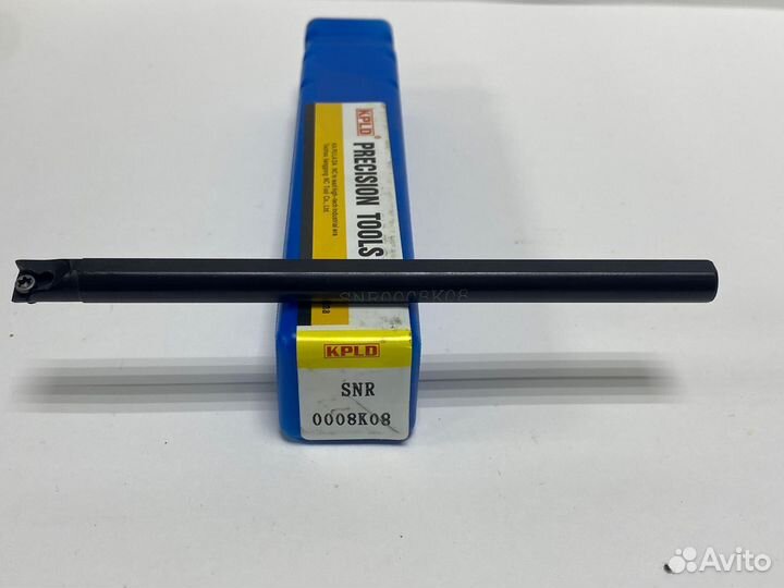 Токарный инструмент, резец резьбовой