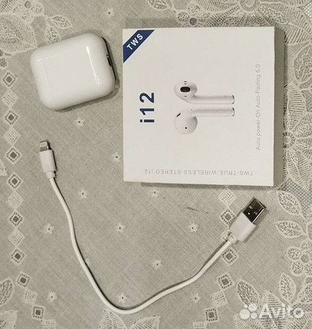 Беспроводные наушники TWS i12 (не рабочие)