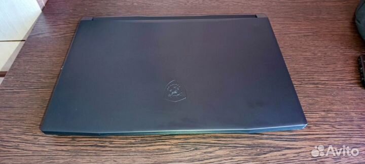 Игровой ноутбук msi katana Gf66