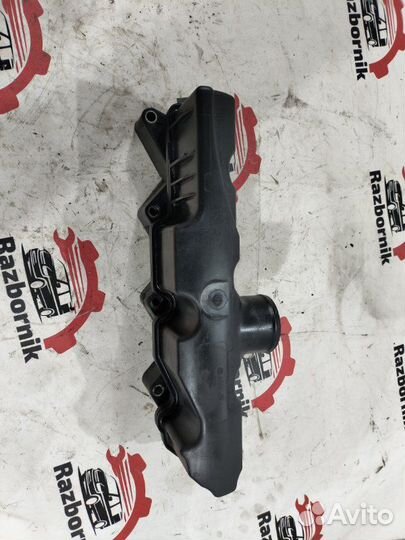 Коллектор впускной Mercedes Vito W639 2.1D 2007