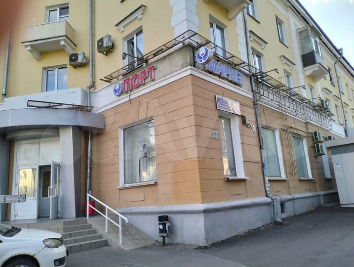 Помещение с арендаторами, 486.5 м²