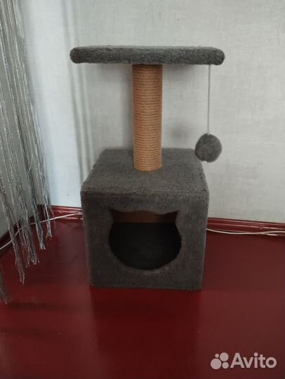 Домик для кошки с когтеточкой