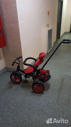 Детский трехколесный велосипед