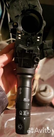 Подрулевой переключатель kia Rio 3 R521