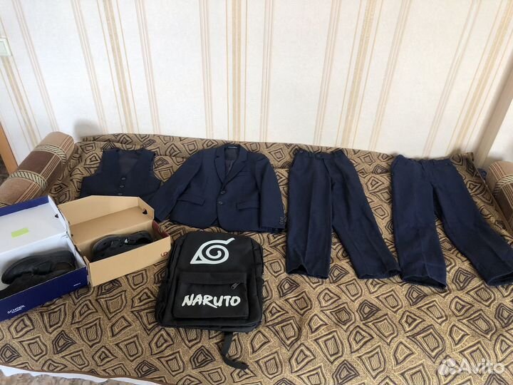 Школьный костюм и обувь на мальчика 7 лет