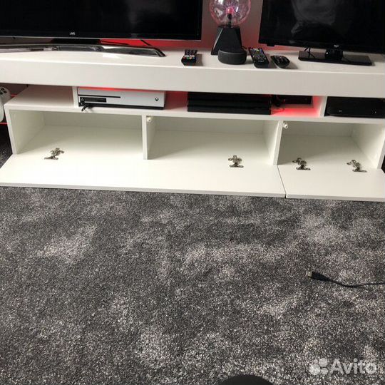 Тумба под тв