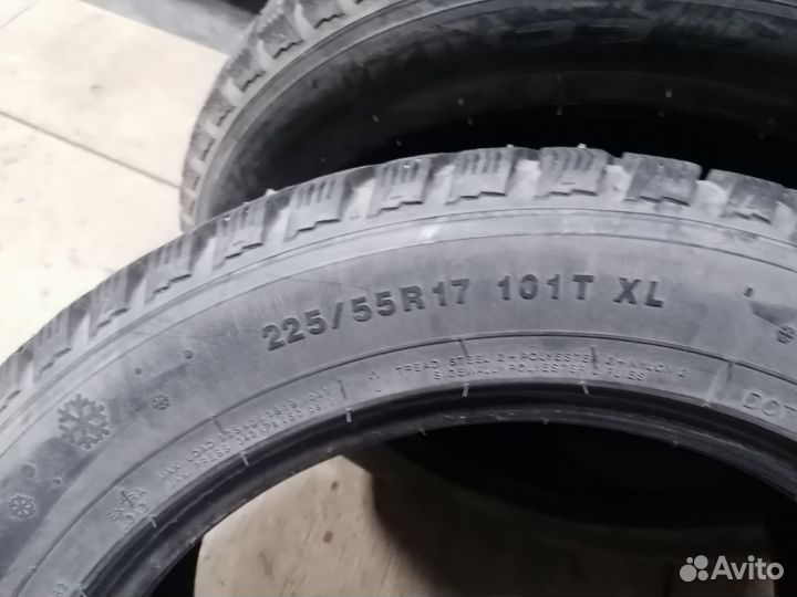 Kumho I'Zen KW22 225/55 R17 101T