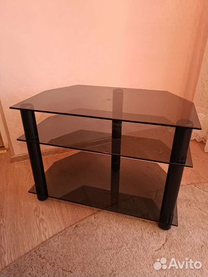 Стеклянная тумба