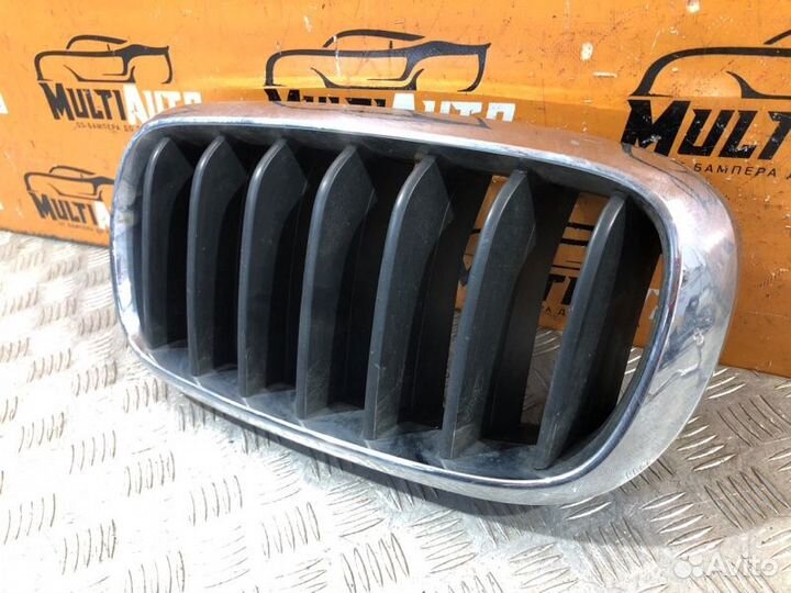 Решетка радиатора левая Bmw X5 F15 2013-2018