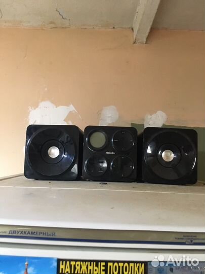 Музыкальный центp philips