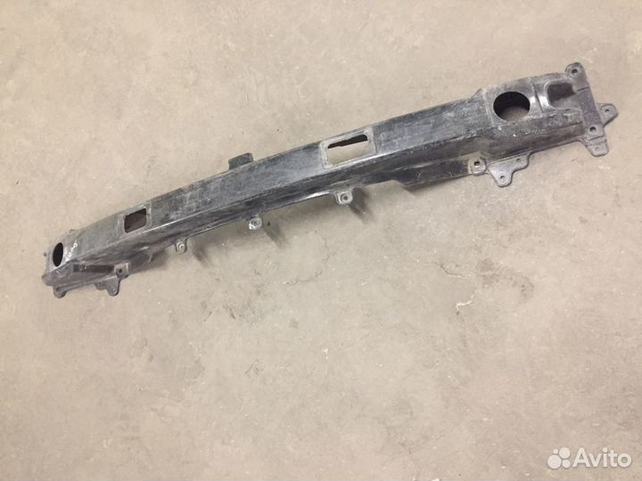 Усилитель заднего бампера Kia Sportage 2011